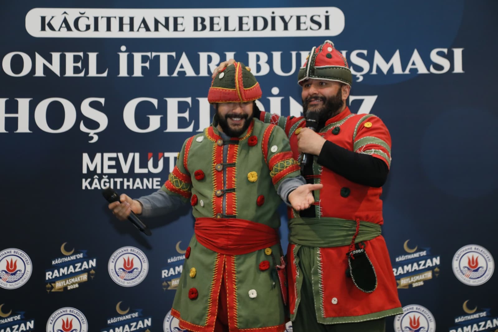 Kağıthane Belediyesi personeli geleneksel iftarda buluştu
Kağıthane Belediyesi personeli geleneksel iftarda buluştu