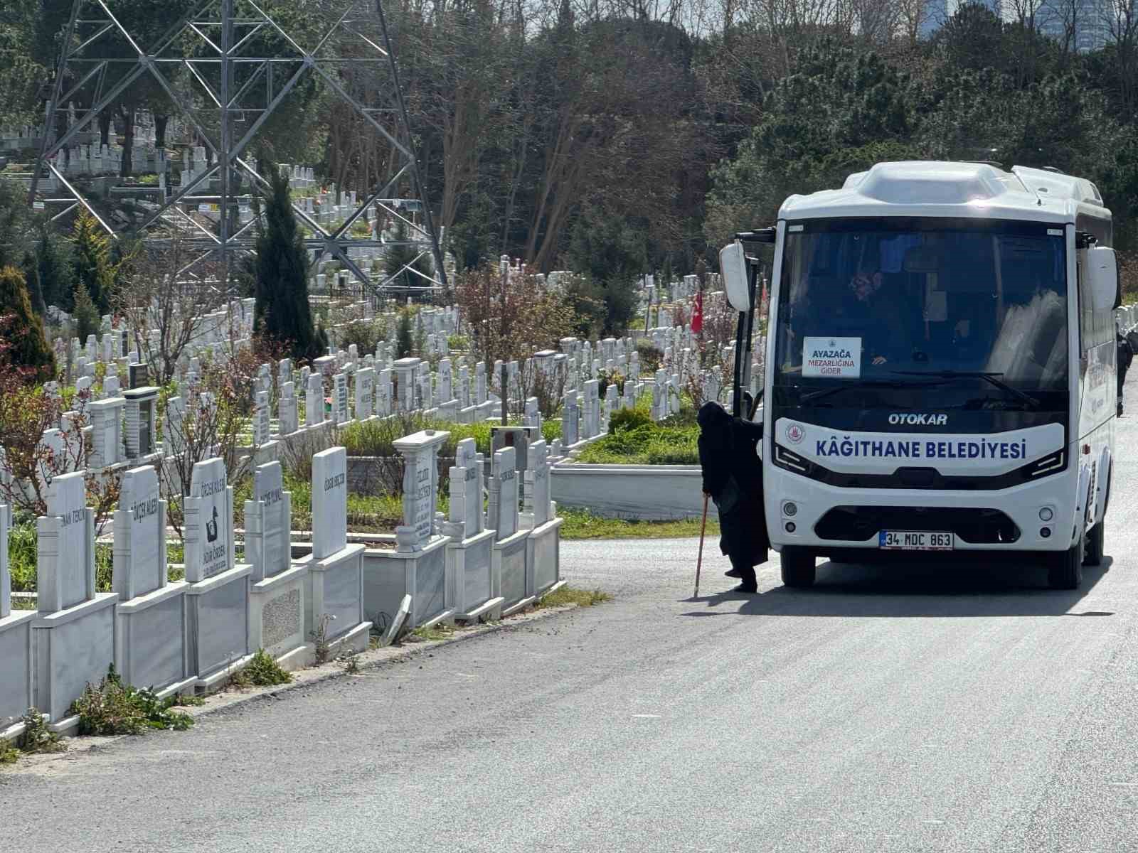 Kağıthane Belediyesi’nden kabir ziyaretlerine kolaylık
