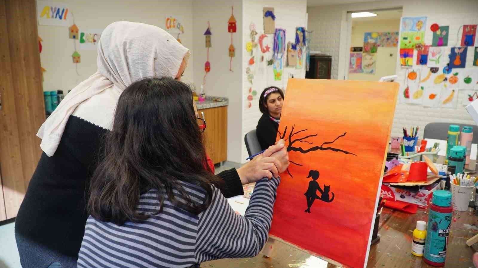 Kağıthane’de engelli bireyler için sanat eğitimi
