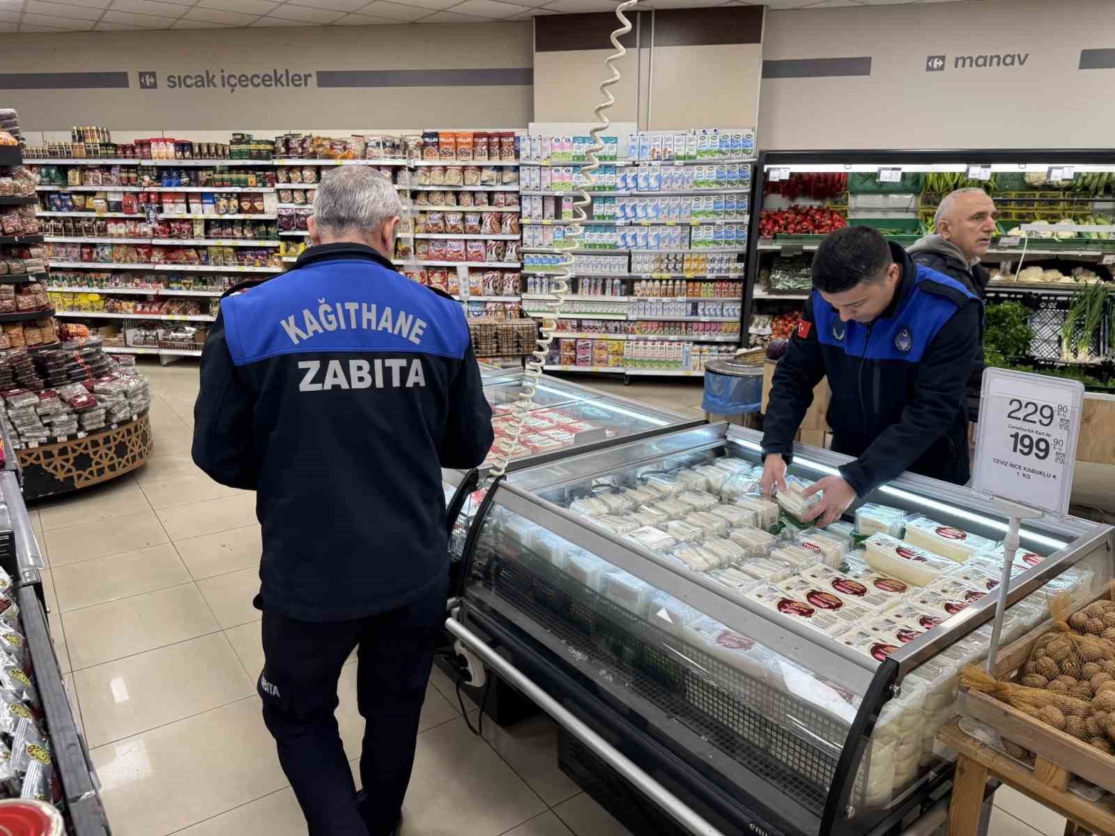 Kağıthane’de gıda işletmelerine yönelik denetimler yoğunlaştırıldı
