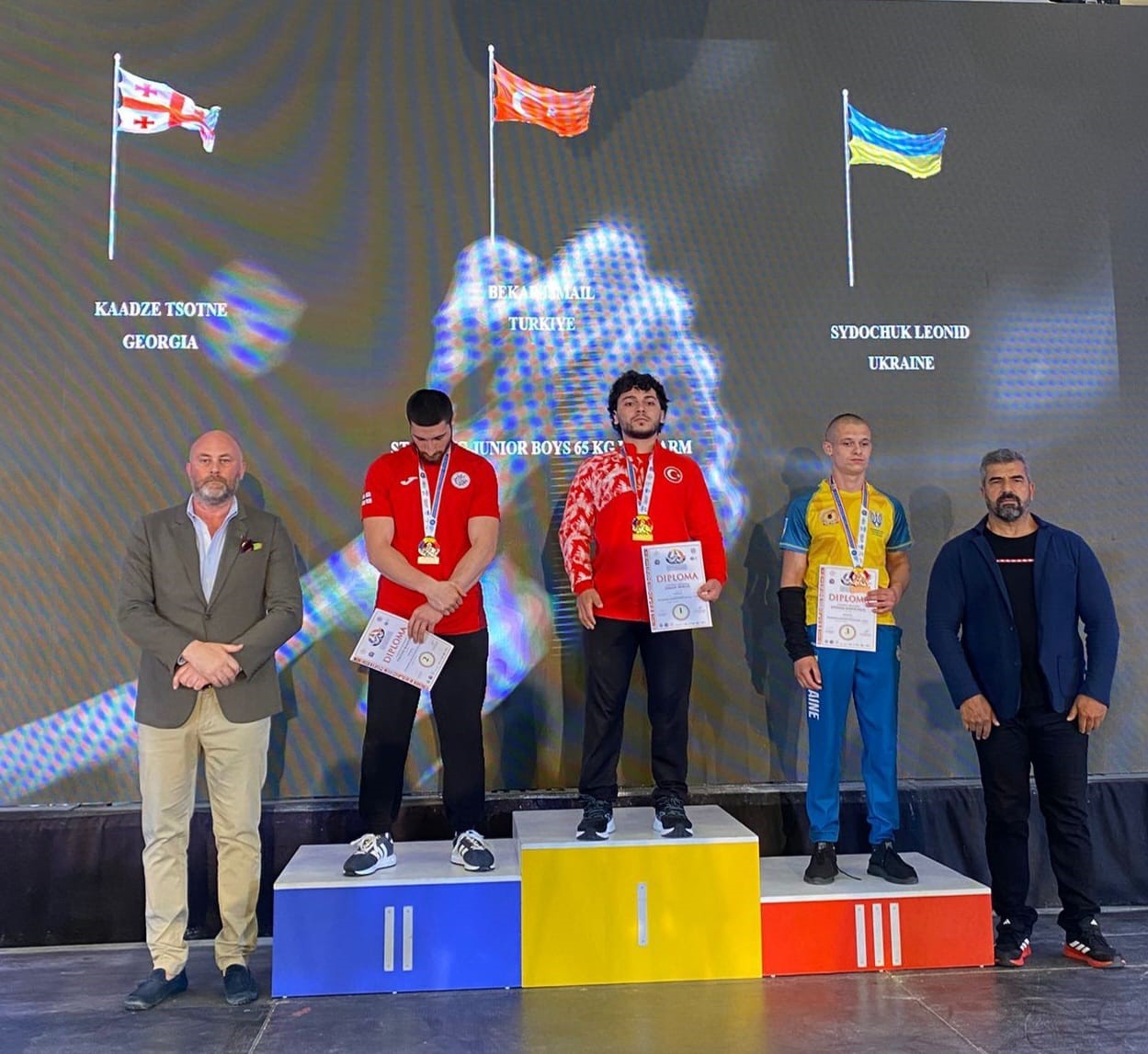 Kağıtsporlu sporcular 2025’te 317 madalya kazandı
