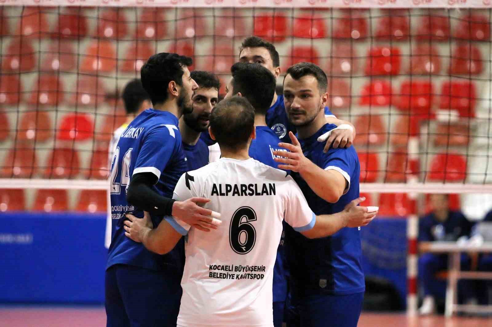 Kağıtspor’un hedefi Efeler Ligi
