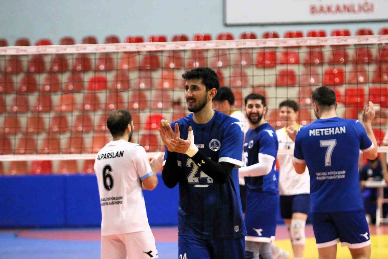 Kağıtspor’un hedefi Efeler Ligi
