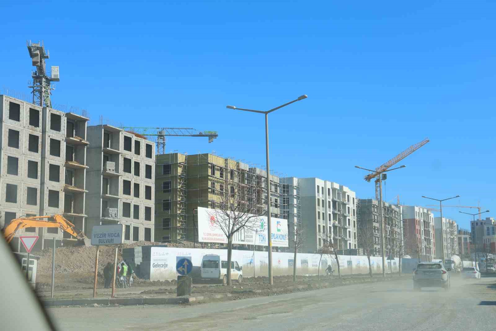 Kahramanmaraş Doğukent’te yerinde dönüşümle yüzlerce konut inşa ediliyor
