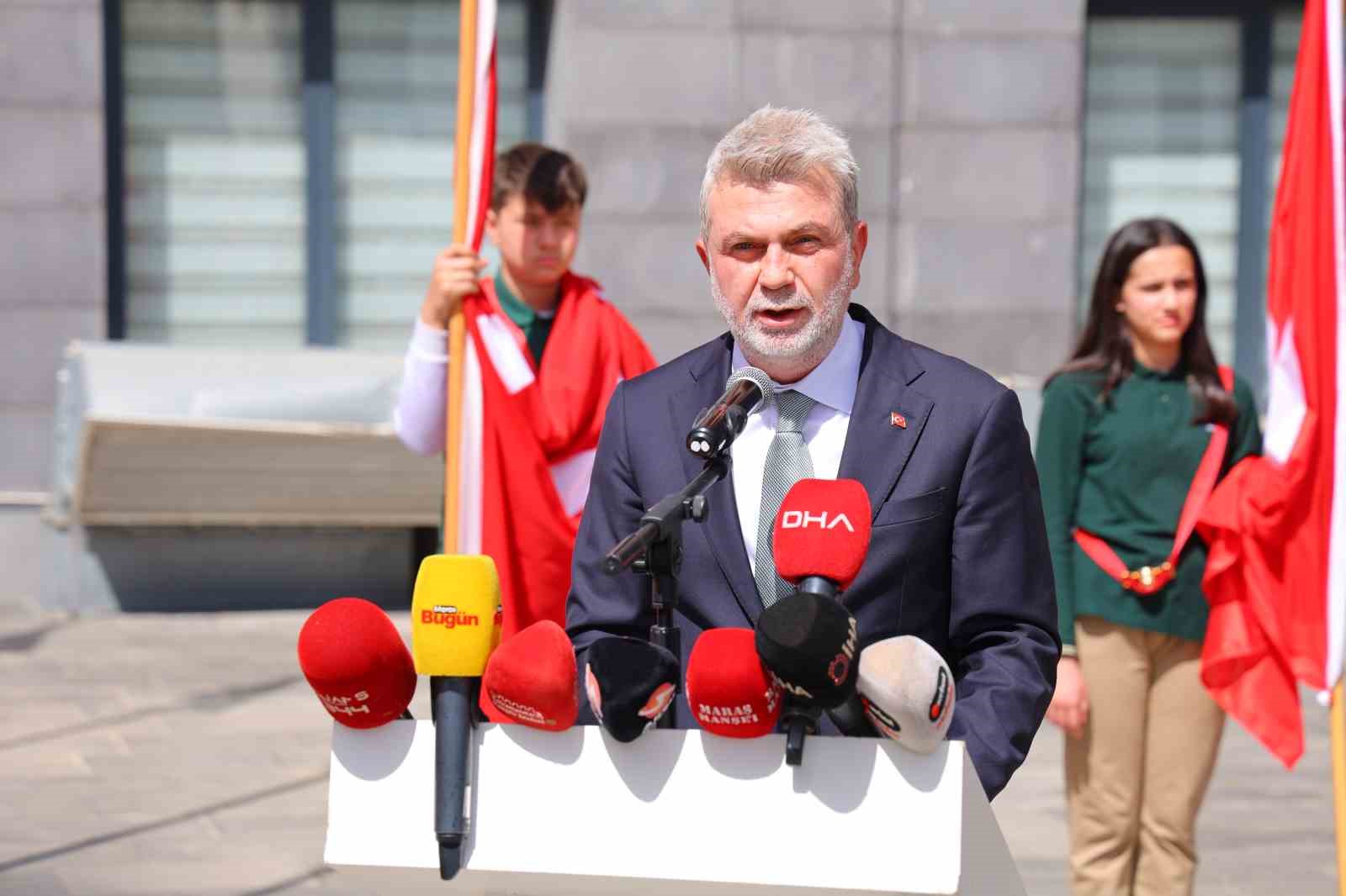 Kahramanmaraş’a İstiklal Madalyası’nın verilişinin 101. yılı kutlandı
Kahramanmaraş’a İstiklal Madalyası’nın verilişinin 101. yılı kutlandı