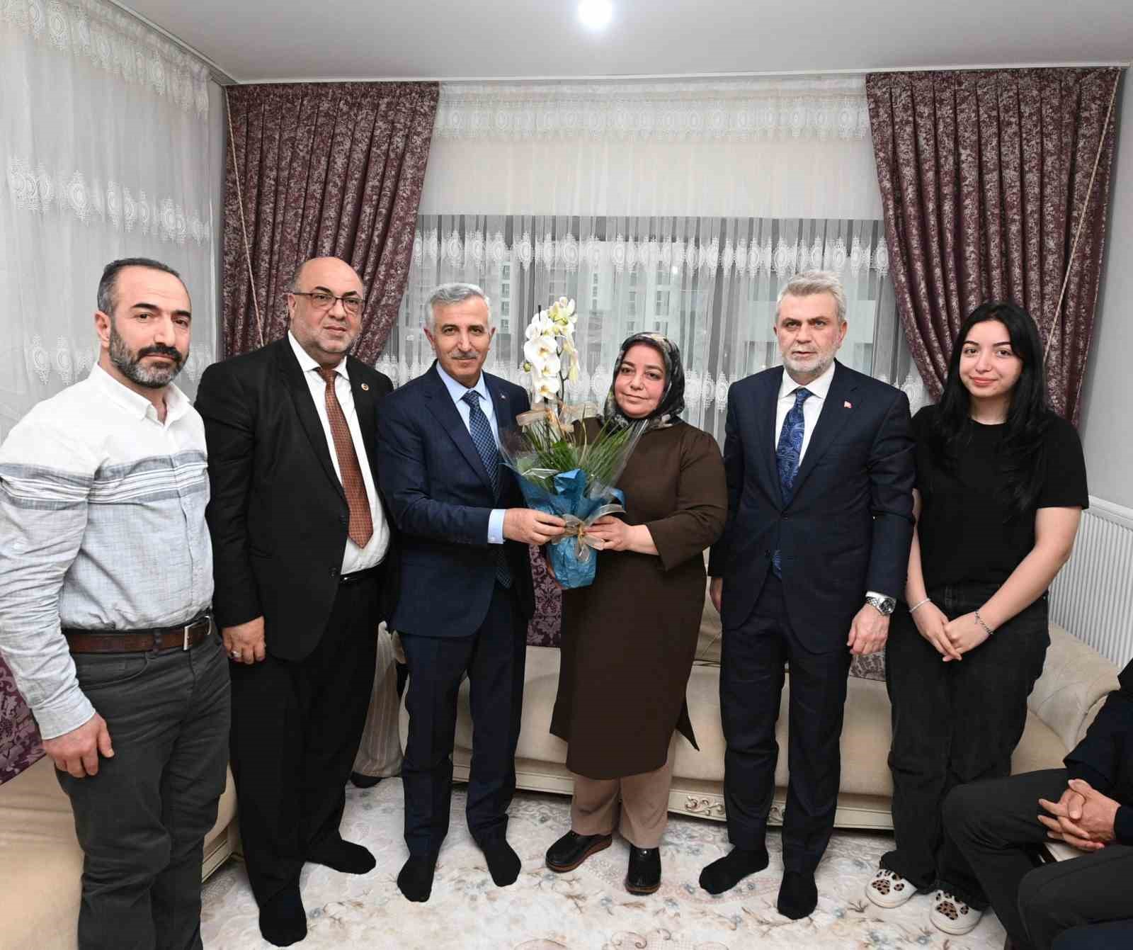 Kahramanmaraş’ta depremzedeler Doğukent’teki yuvalarına taşınıyor
