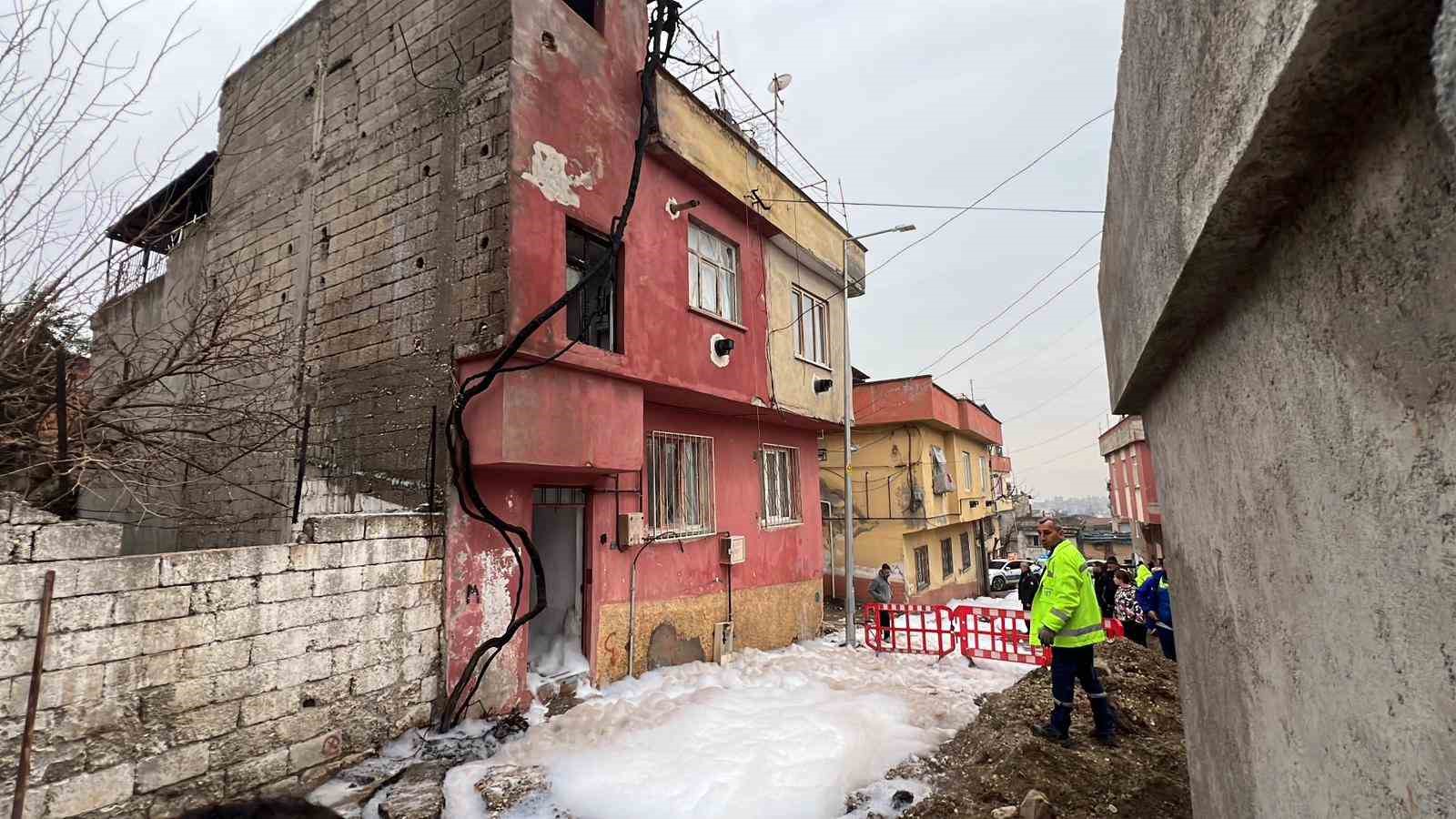 Kahramanmaraş’ta doğal gaz borusu patladı: 3 yaralı
