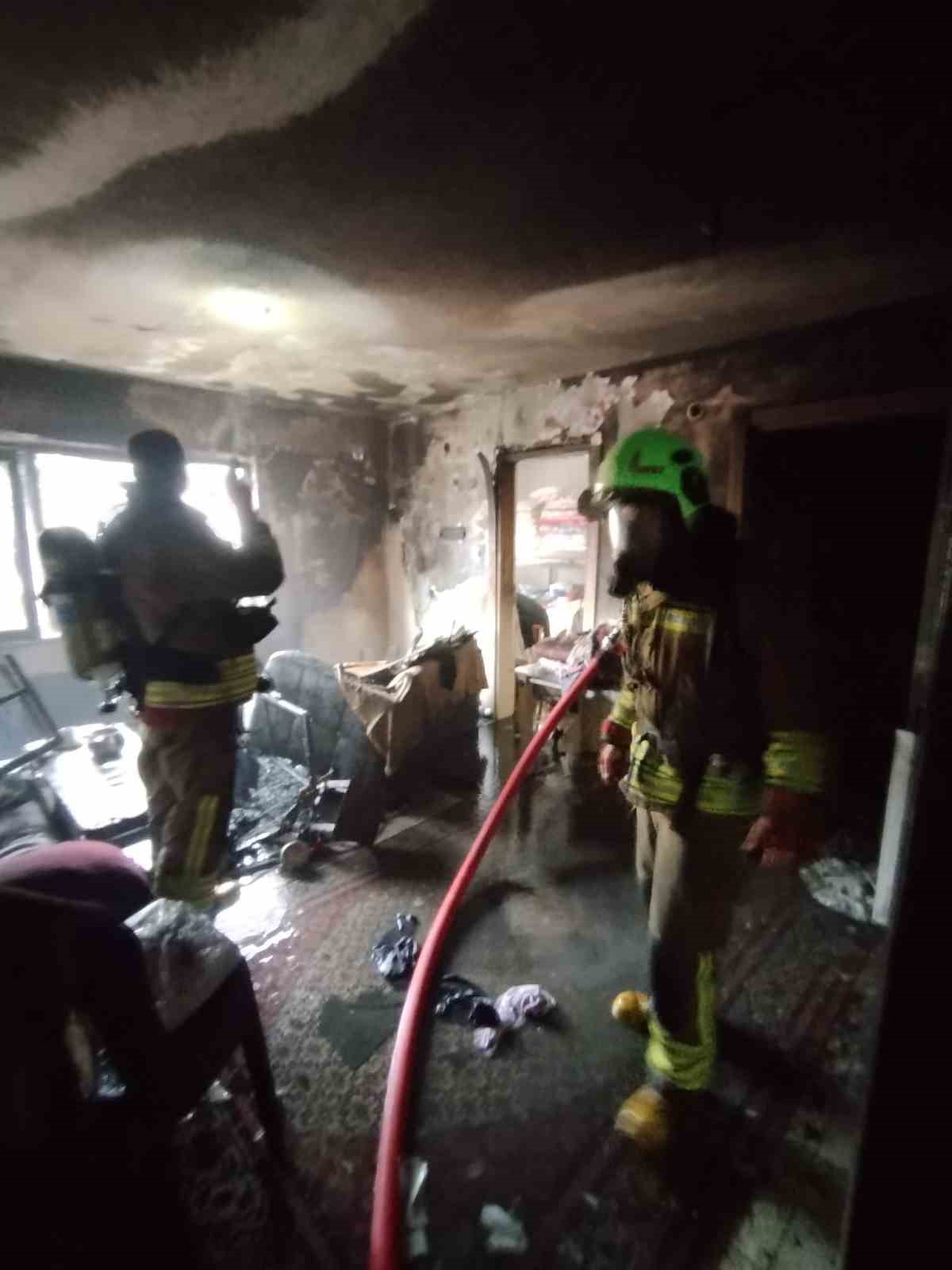 Kahramanmaraş’ta ikamet yangını
