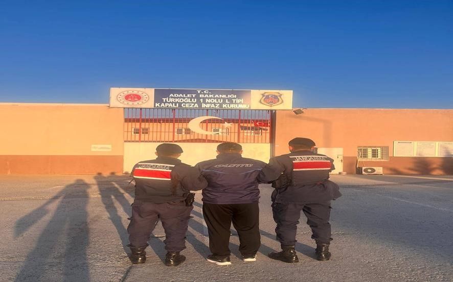 Kahramanmaraş’ta jandarmadan 3 aylık bilanço: 129 silah ele geçirildi, 275 kişi tutuklandı
Kahramanmaraş’ta jandarmadan 3 aylık bilanço: 129 silah ele geçirildi, 275 kişi tutuklandı