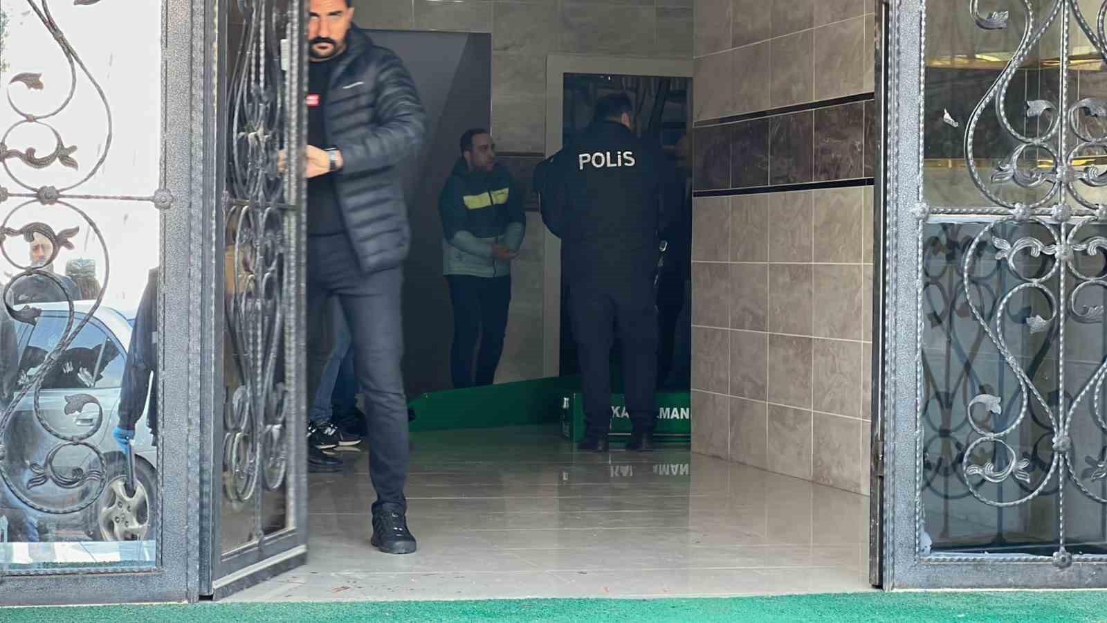 Kahramanmaraş’ta madde bağımlısı genç, babasını bıçaklayarak öldürdü
