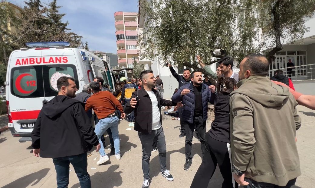 Kahramanmaraş’ta okulda silahlı saldırı: 4 ölü, 20 yaralı
