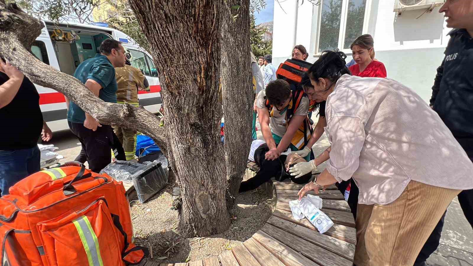 Kahramanmaraş’ta okulda silahlı saldırı: 4 ölü, 20 yaralı
