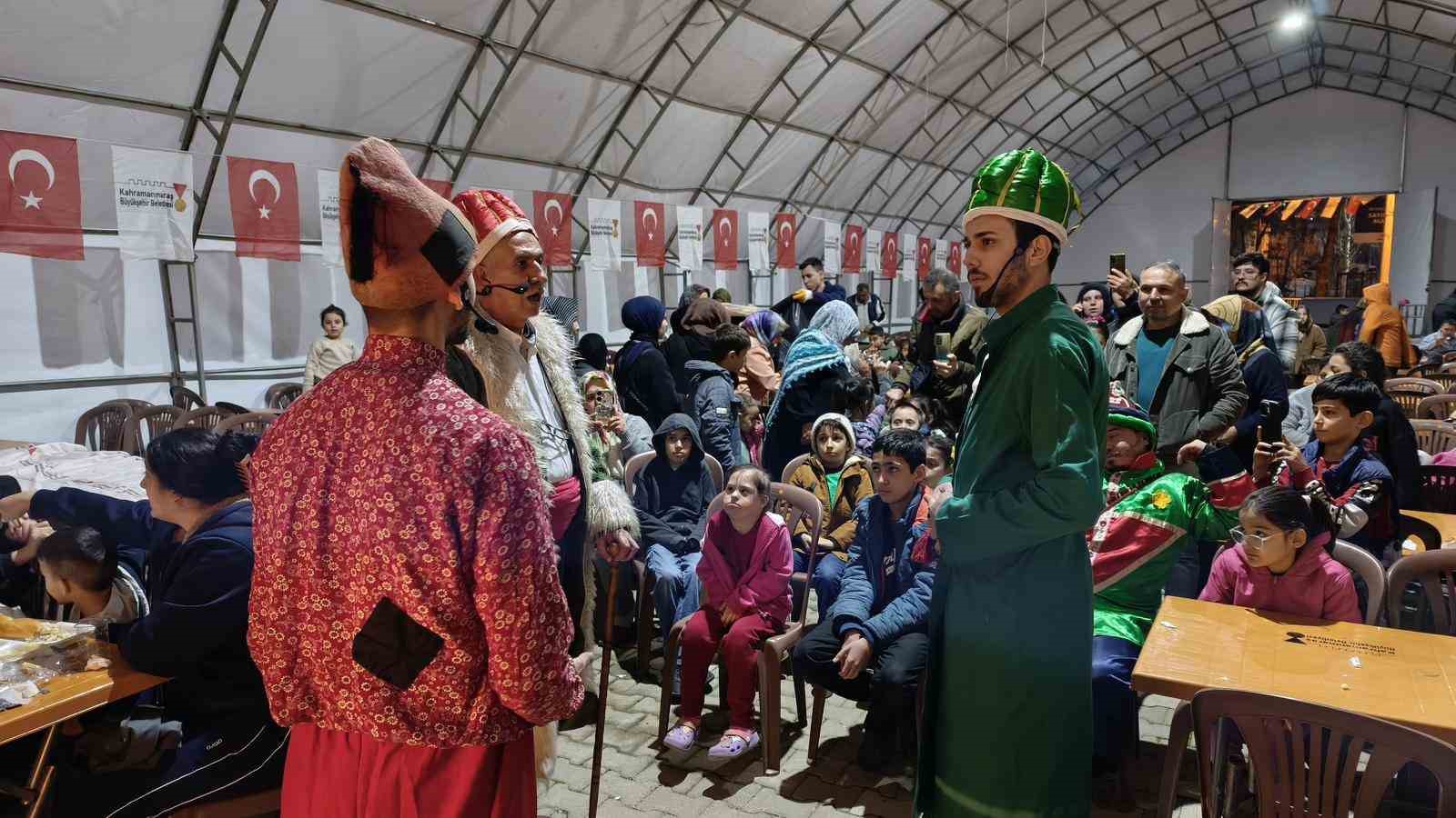 Kahramanmaraş’ta Ramazan coşkusu
Kahramanmaraş’ta Ramazan coşkusu