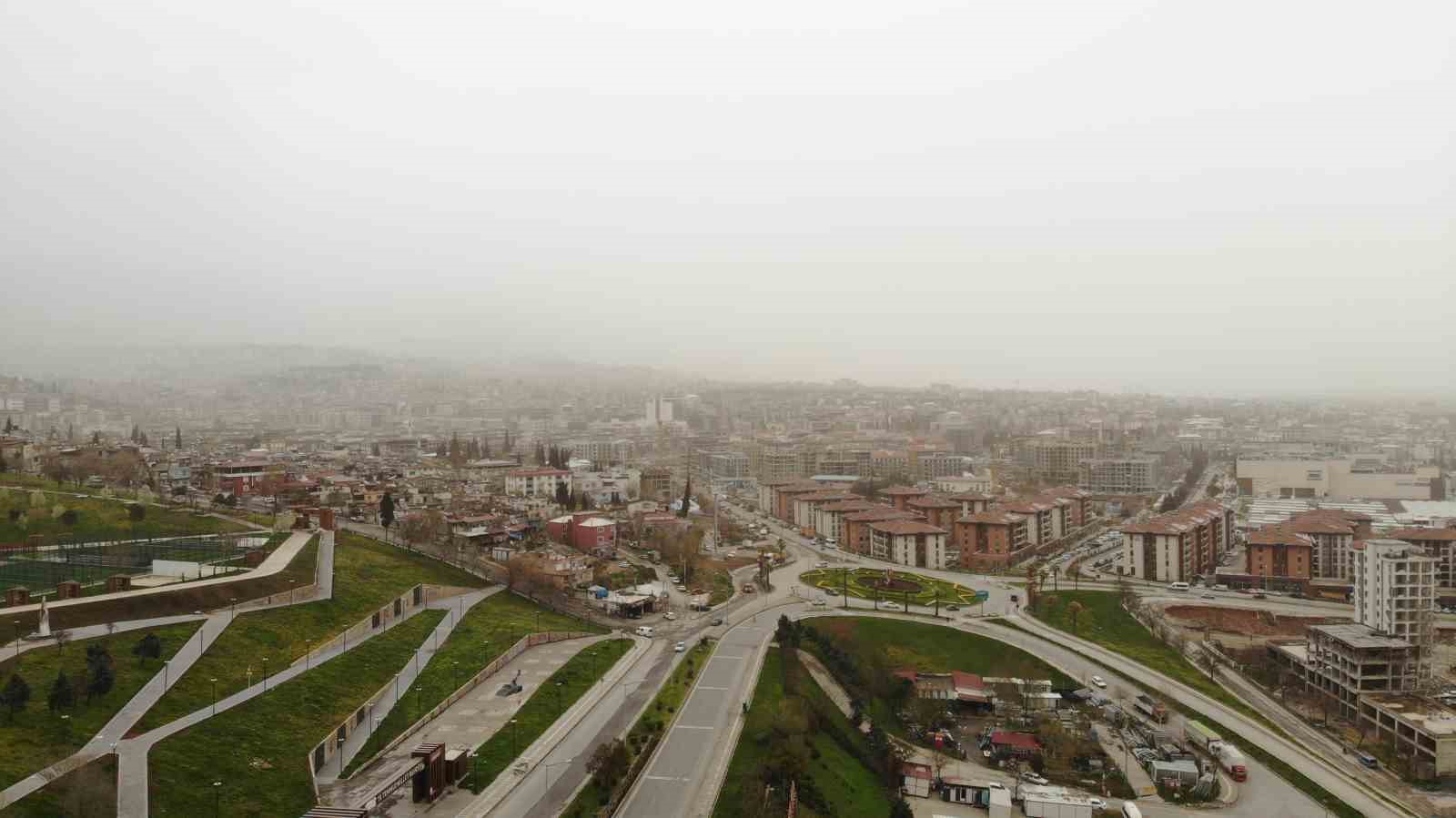 Kahramanmaraş’ta toz taşınımı etkili oldu

