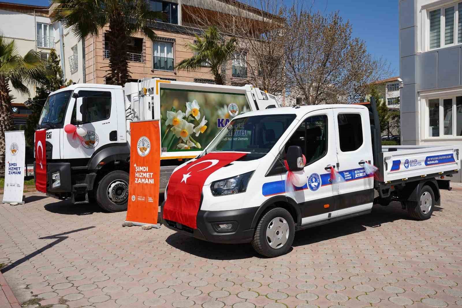 Kahta Belediyesi araç filosunu güçlendirmeye devam Ediyor
