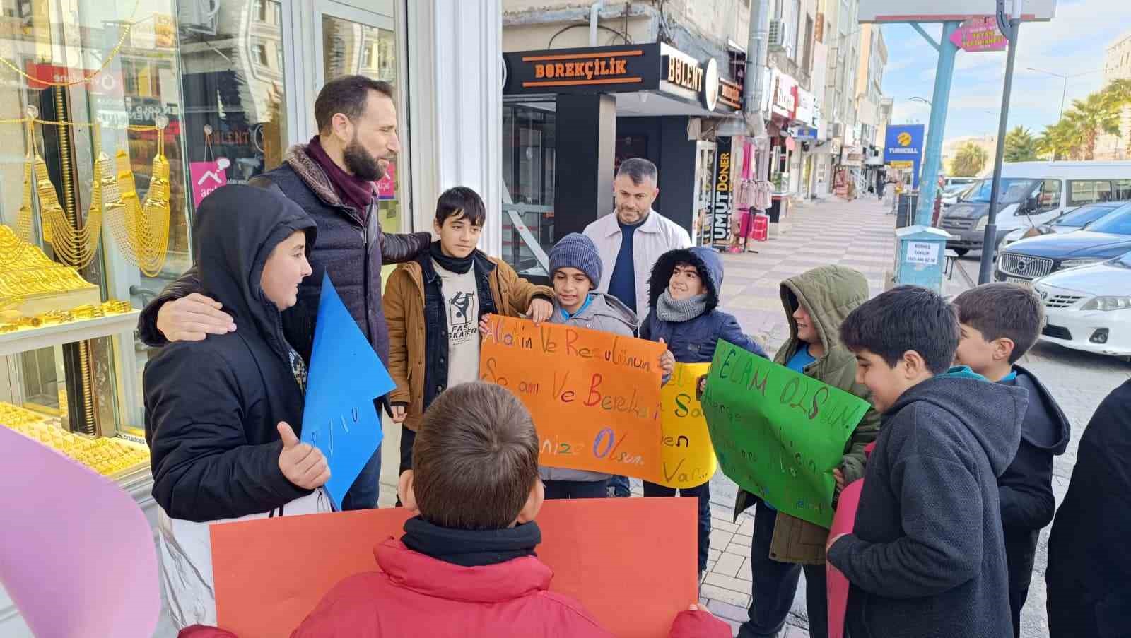 Kahta Selamlaşıyor Projesiyle öğrencilerden anlamlı ziyaretler
