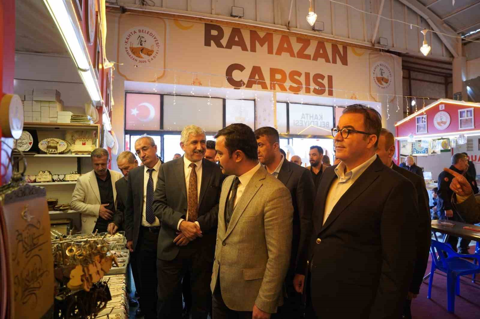 Kahta’da Ramazan Çarşısı’nın resmi açılışı gerçekleştirildi
