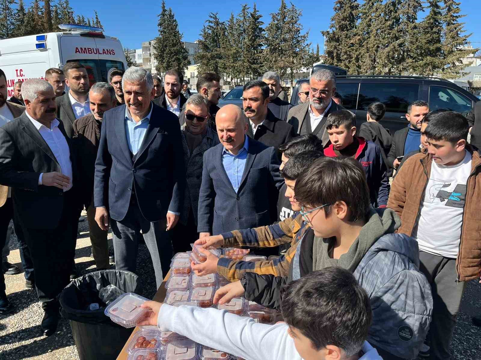 Kahtalı Mıçe, vefat yıl dönümünde memleketinde dualarla anıldı
