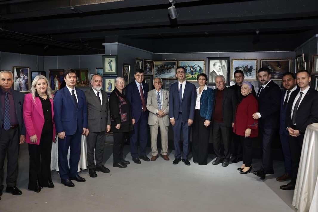 Kahveci: "Sanatçıların emeğini görünür kılmak ve desteklemek yerel yönetimlerin önemli sorumlulukları arasında"
