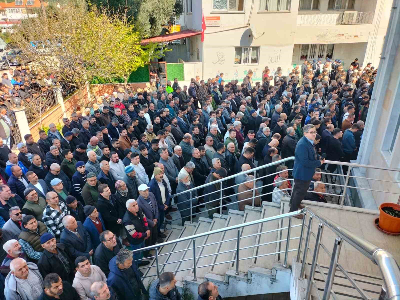 Kalbine yenilen Uzman Çavuş Keskin Köyceğiz’de toprağa verildi
