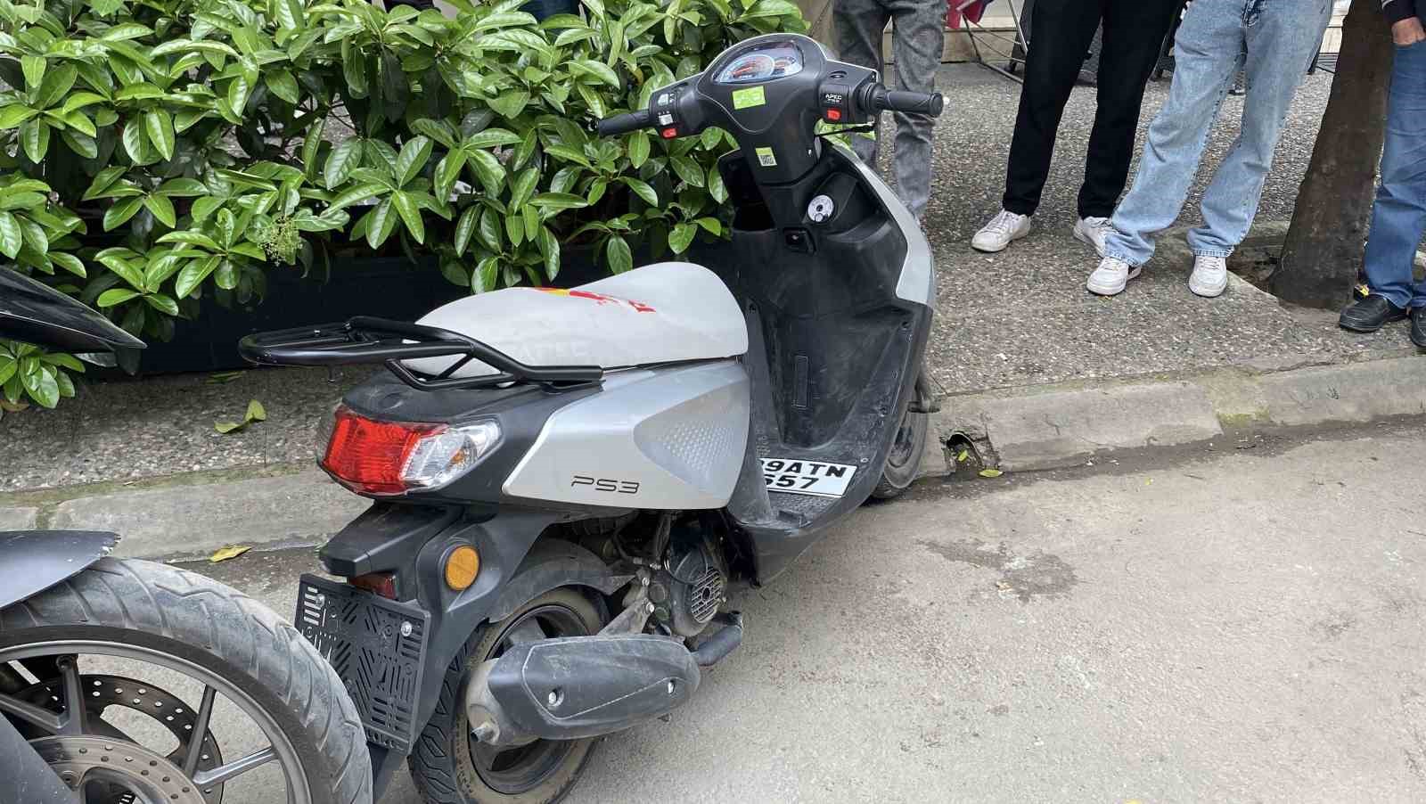 Kaldırımdan kaçtı, 500 bin liradan oldu
