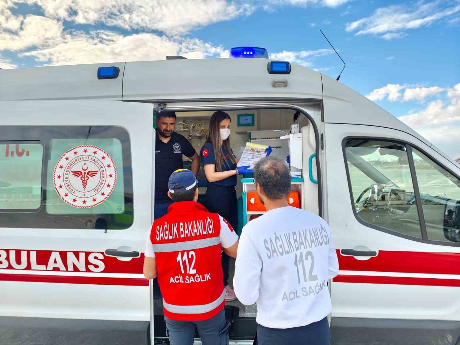 Kalp hastası bebek ambulans uçakla İstanbul’a sevk edildi
