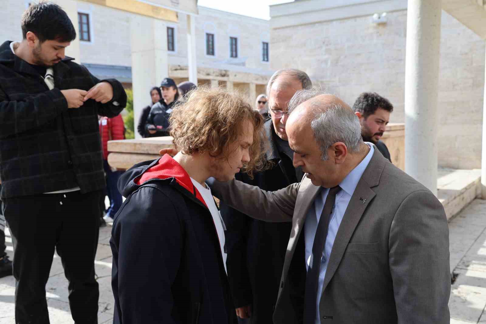 Kalp krizi sonucu vefat eden polis memuru son yolculuğuna uğurlandı
