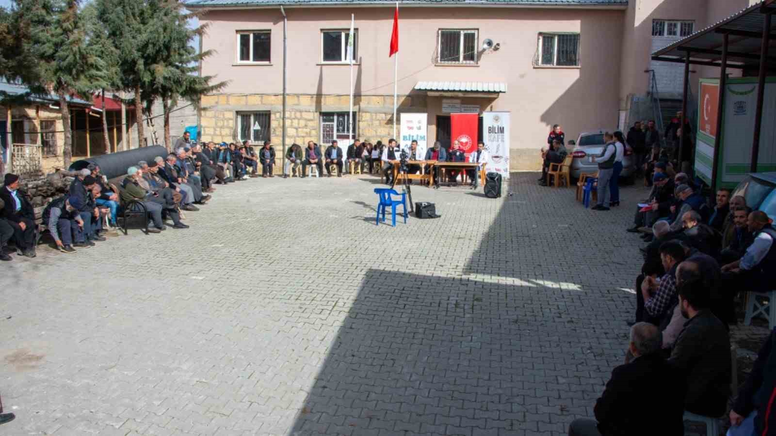 Kampüsten Mahalleye İyilik Sağlık Hareketi Yeşildere’de
