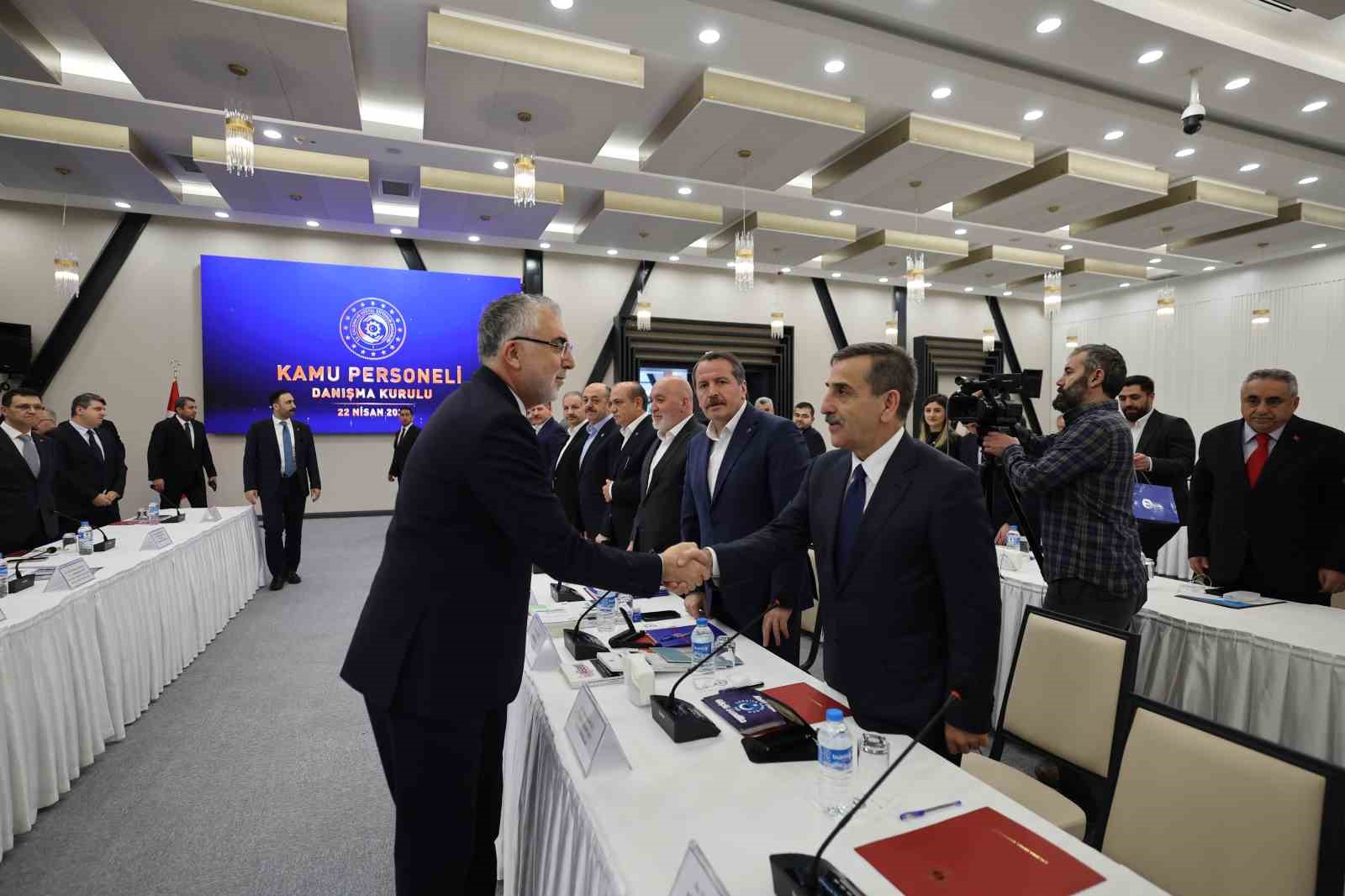 Kamu Personeli Danışma Kurulu, Bakan Işıkhan’ın başkanlığında toplandı
