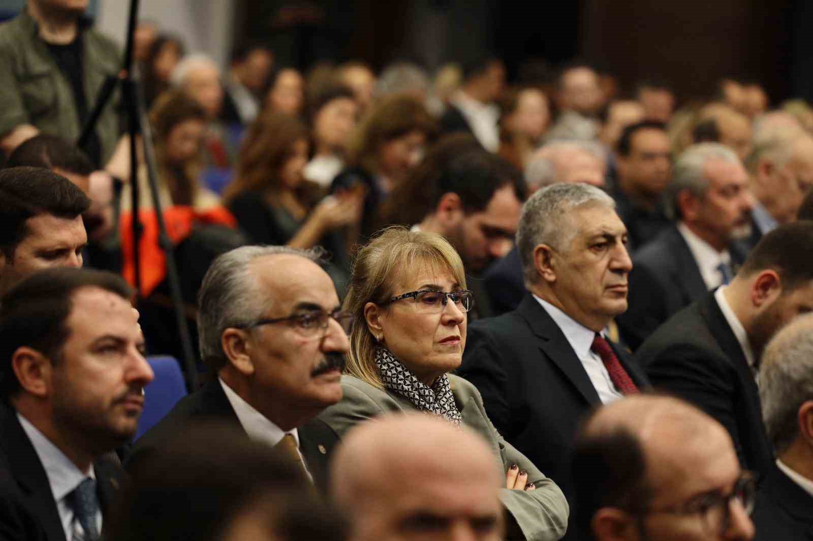 Kamu ve işveren istişare için İzmir Ticaret Odası’nda buluştu
