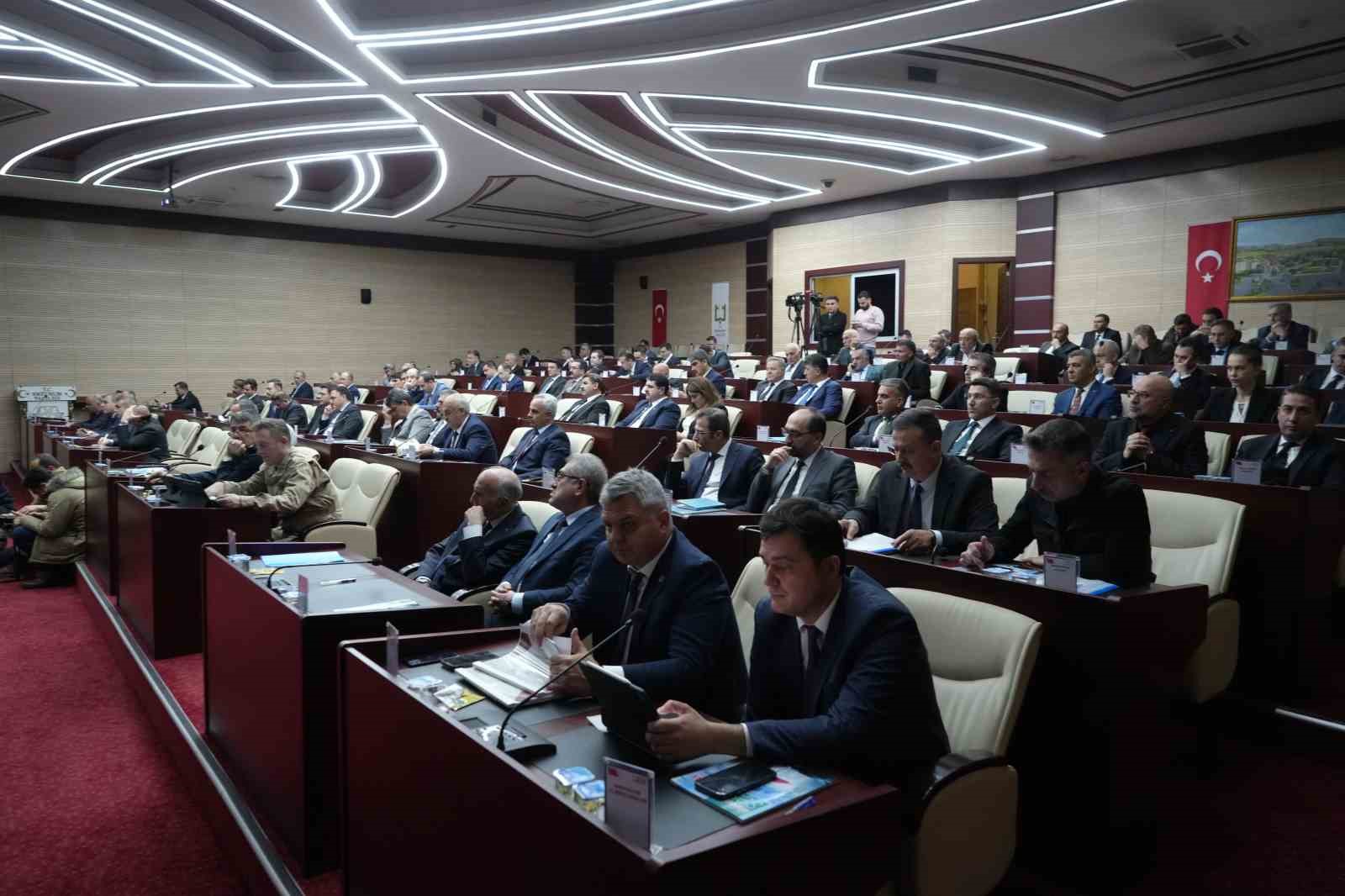 Kamu yatırımları masaya yatırıldı
