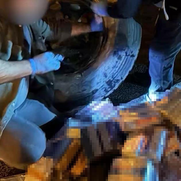 Kamyonet lastiğine gizlenmiş 3 milyon liralık kaçak sigara ele geçirildi
