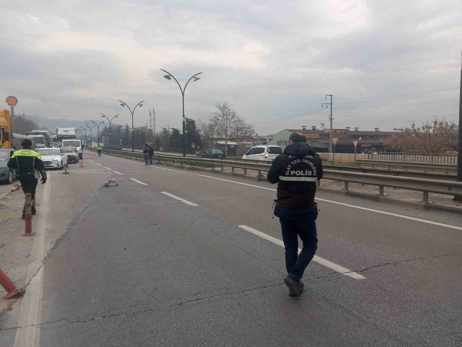 Kamyonun çarptığı 77 yaşındaki yaya hayatını kaybetti
