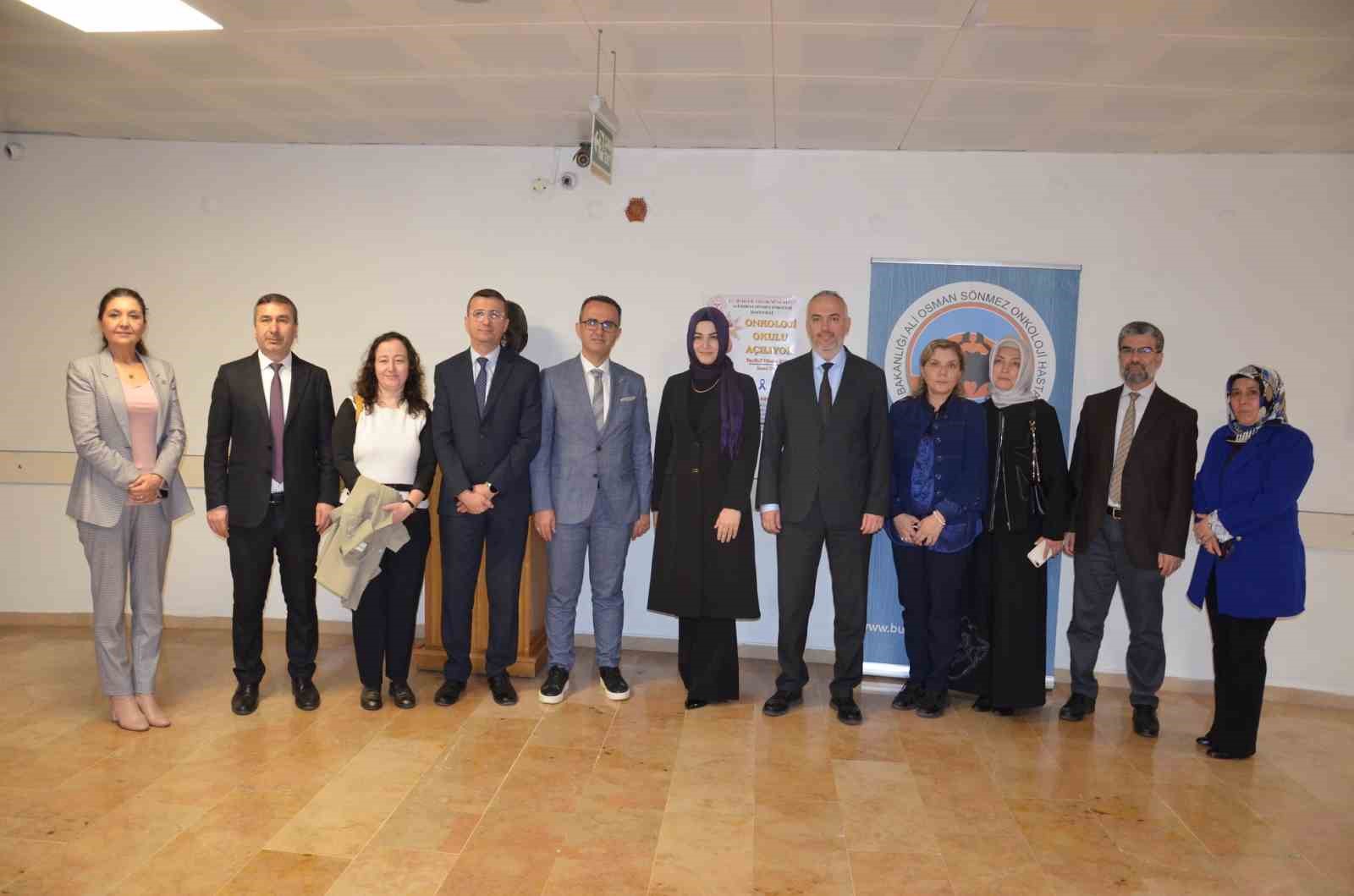 Kanser hastalarına sosyal ve psikolojik destek verilecek
