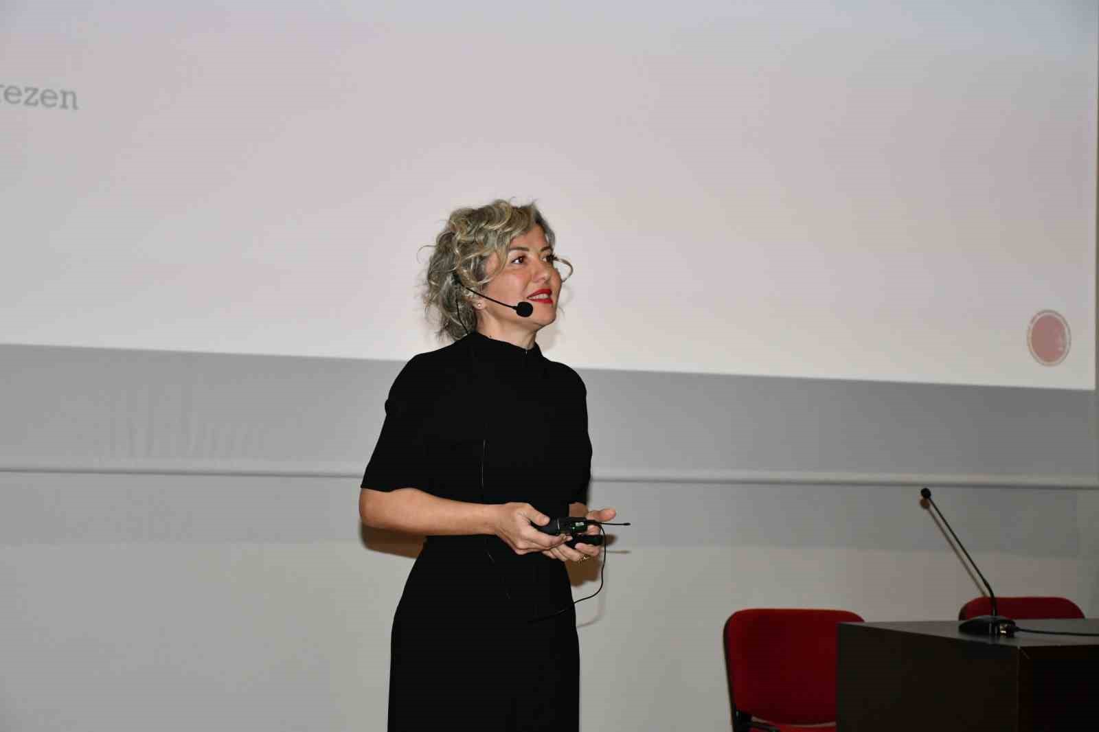 "Kanser hastasının tedavide en çok ihtiyaç duyduğu şefkat"
