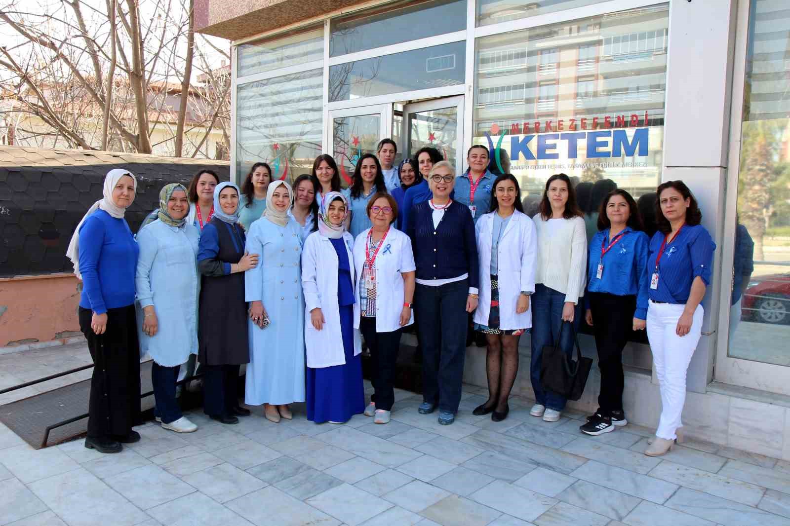 Kanseri anlatırken, kendisi kansere yakalandı
