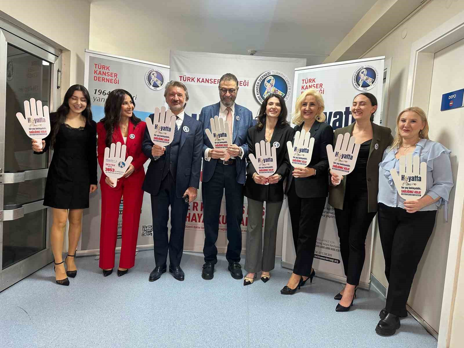 Kanserle mücadelede uzmanlardan kritik uyarı: "Stres, korku ve bastırılmış duygular kanseri tetikleyebilir"
