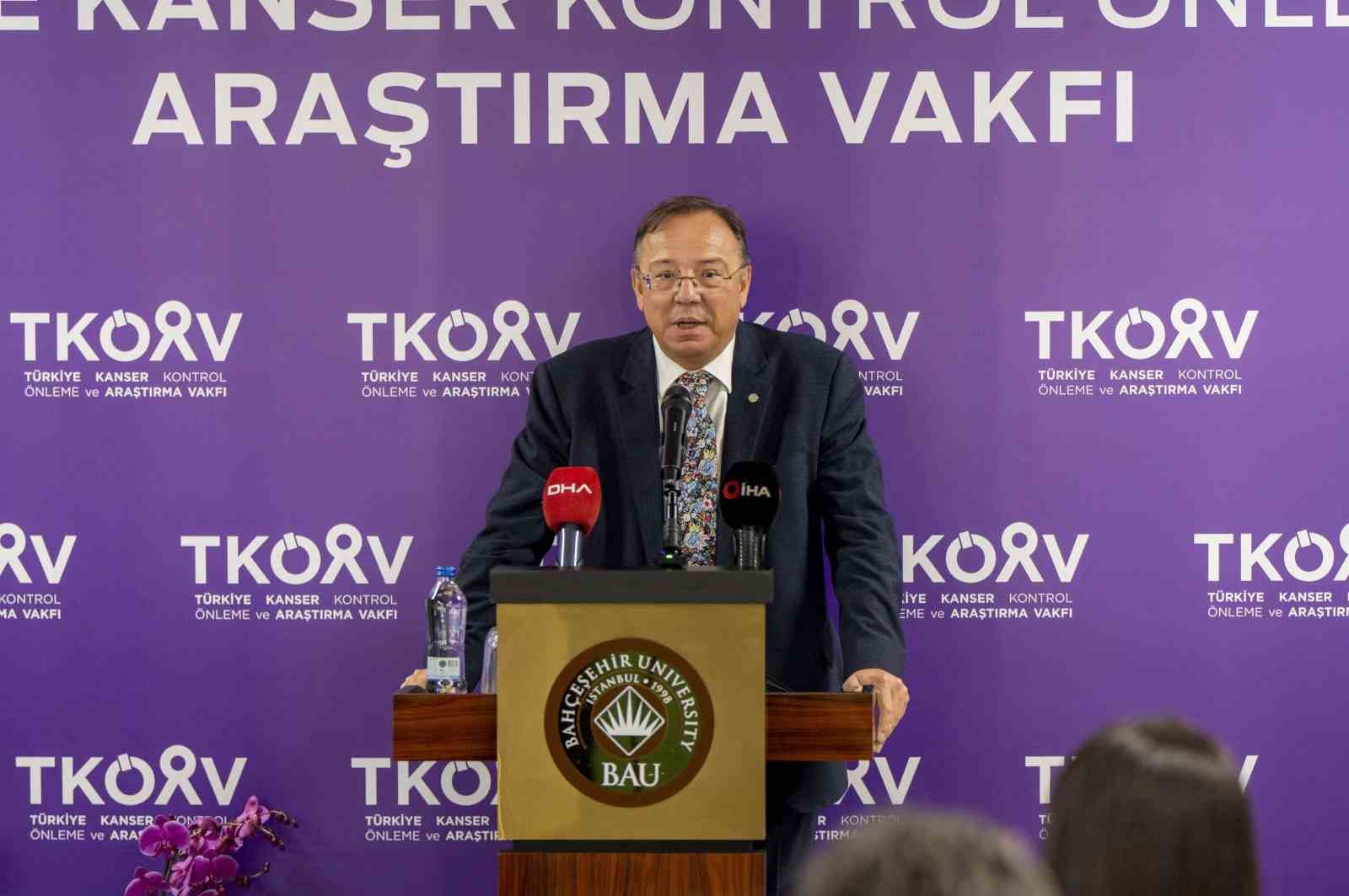 Kanserle mücadeleye yeni vakıf: Önleme, erken tanı ve bilimsel araştırma hedefleniyor
