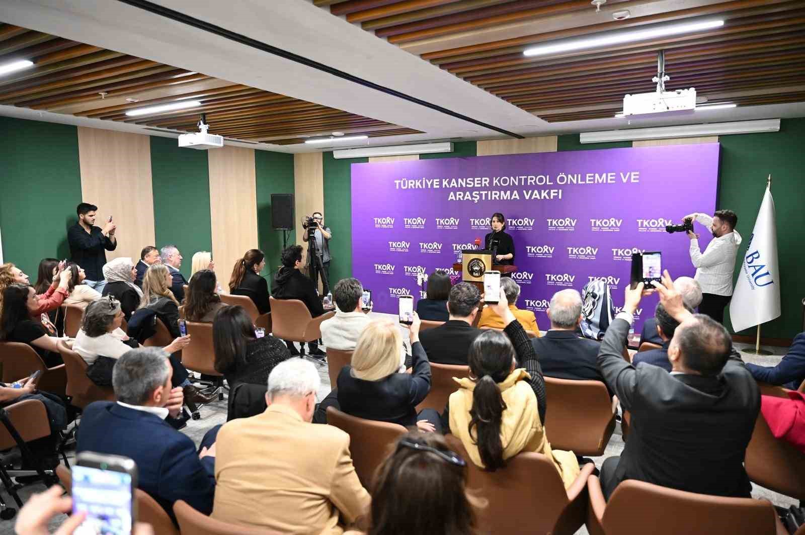 Kanserle mücadeleye yeni vakıf: Önleme, erken tanı ve bilimsel araştırma hedefleniyor
