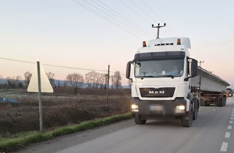 Kantardan kaçan tırlara 169 bin liralık ceza
