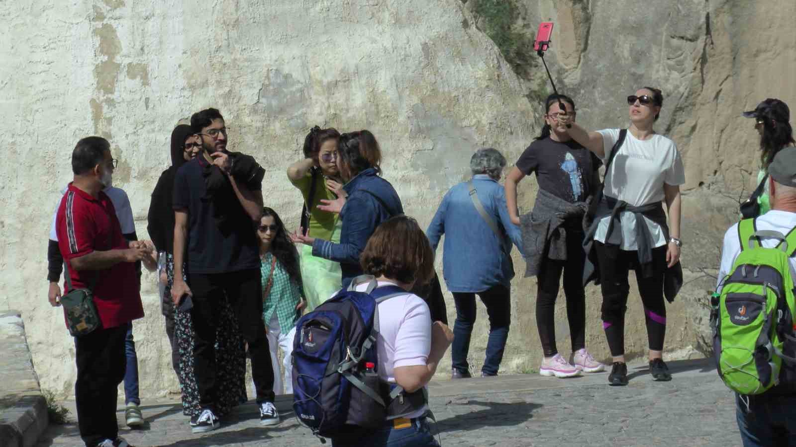 Kapadokya 3 günlük bayram tatilinde 57 bin 988 ziyaretçiyi ağırladı
