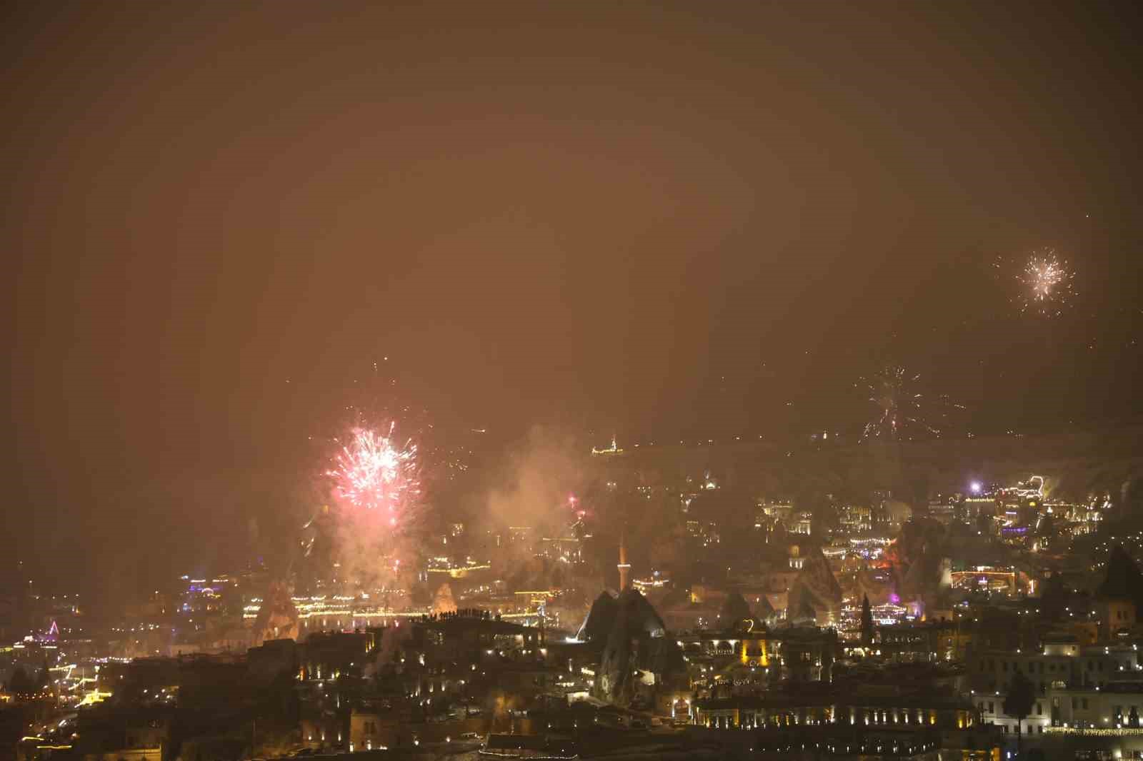 Kapadokya yılbaşında doldu taştı
