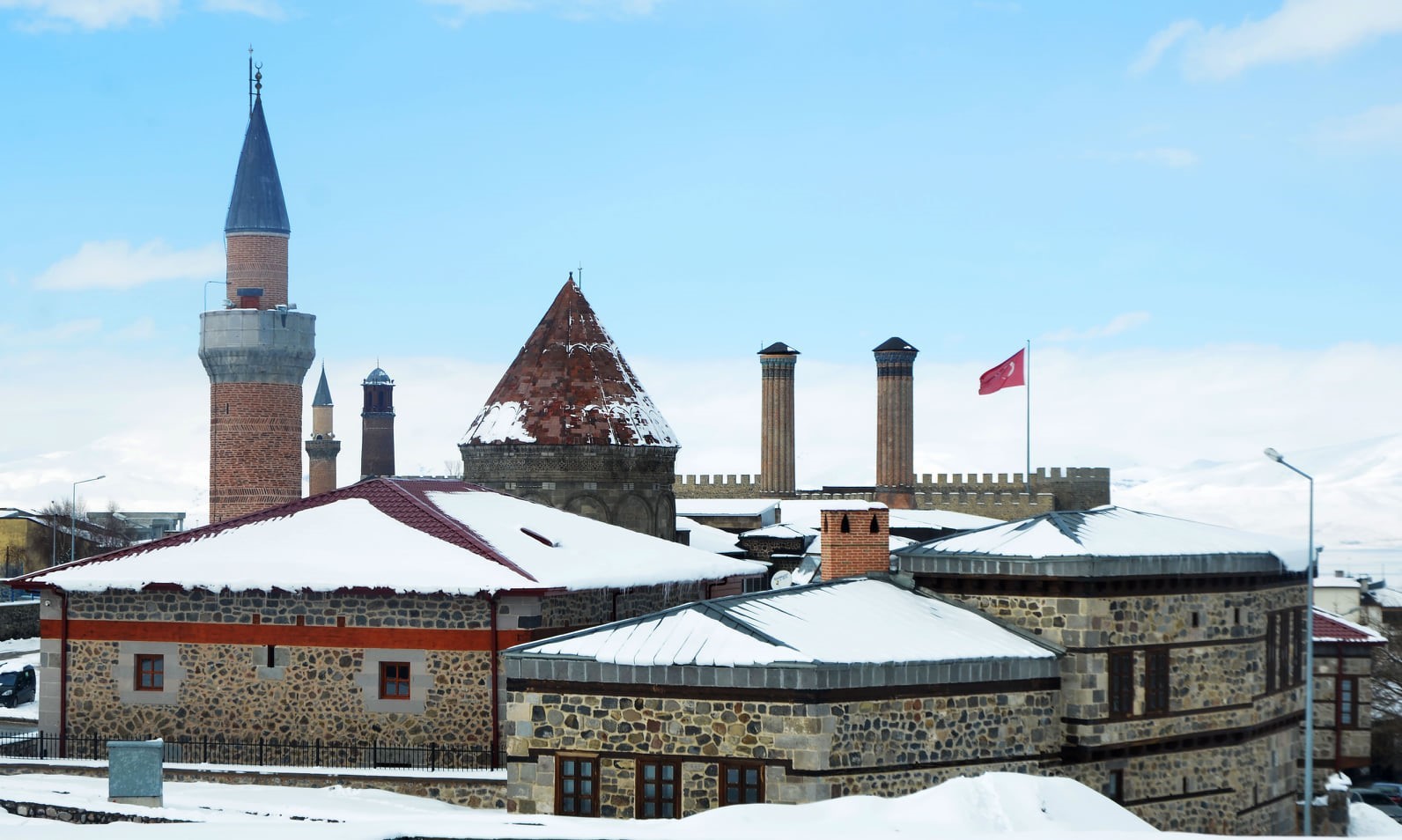 Kar Doğu’yu terk etmiyor
