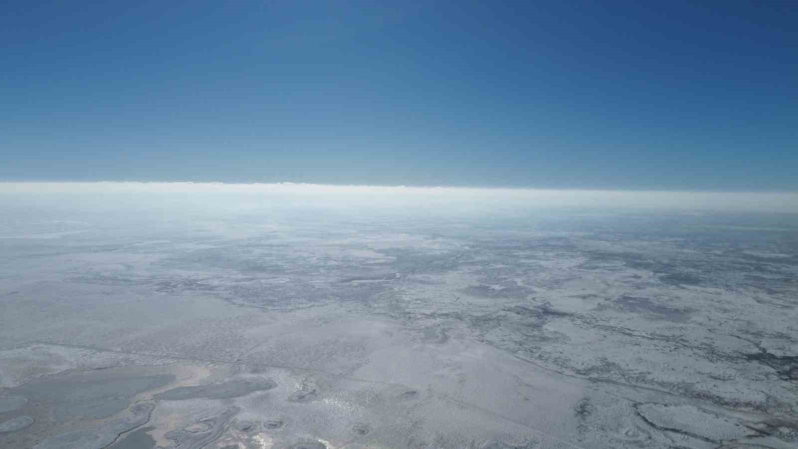 Kar ve yağmur yağışı Tuz Gölü’nü umutlandırdı
