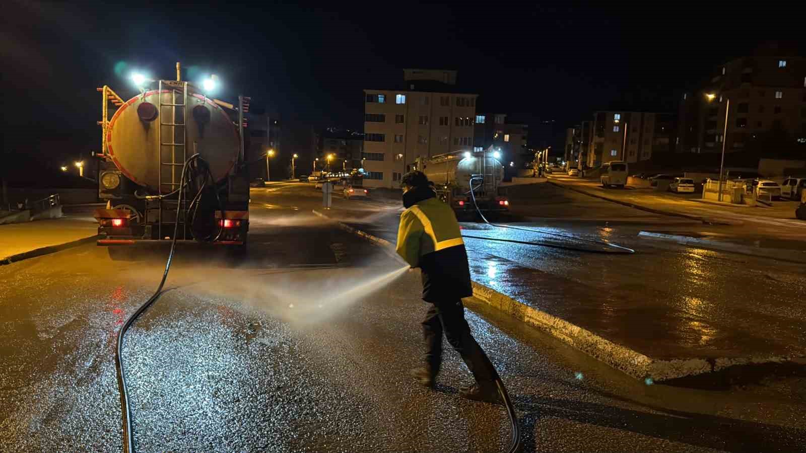 Karabük Belediyesi’nden temizlik seferberliği
