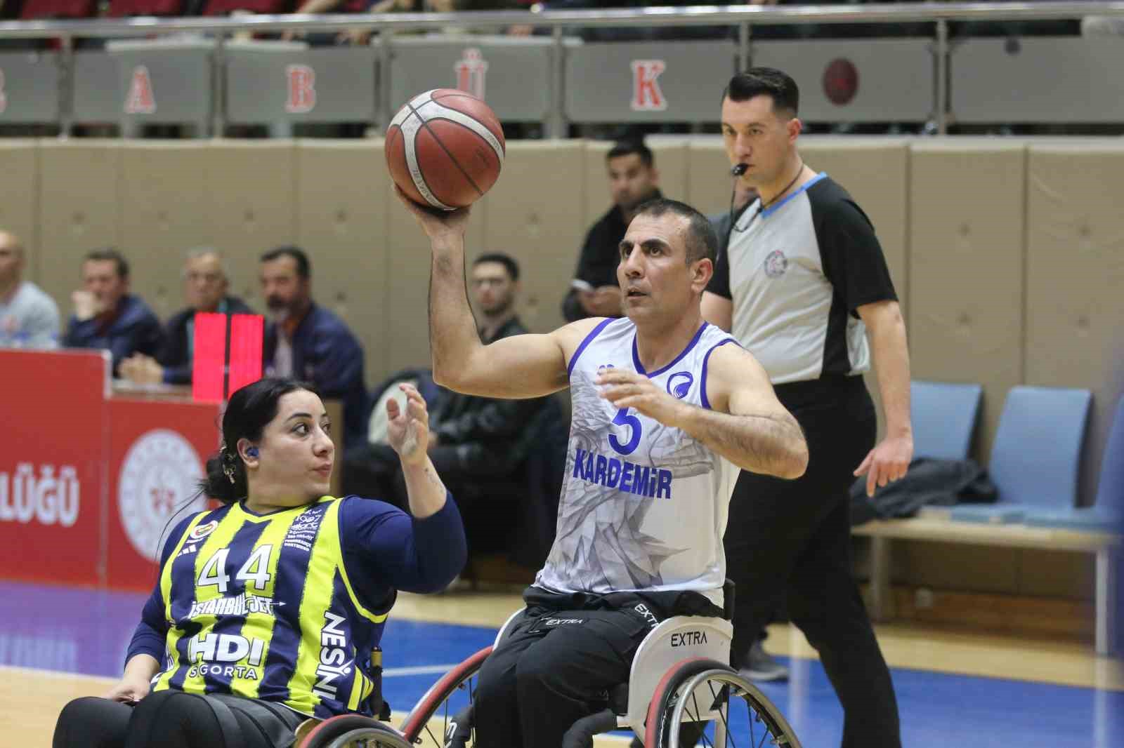 Karabük Demir Kartal, sahasında Fenerbahçe’ye mağlup oldu
