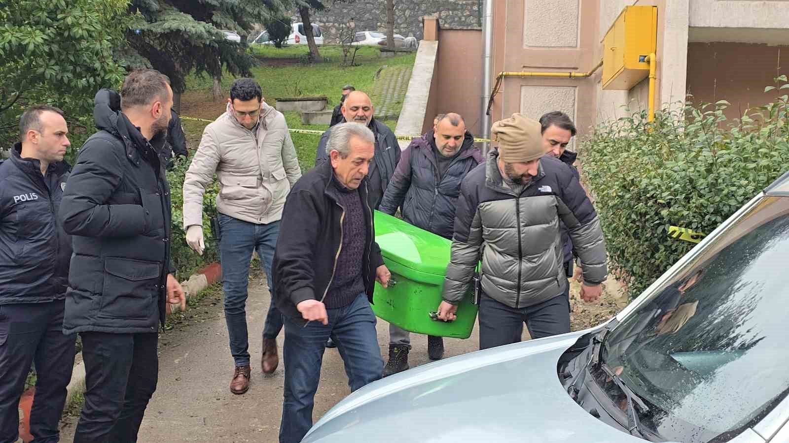 Karabük’te 5. kattan düşen yaşlı kadın yaşamını yitirdi
