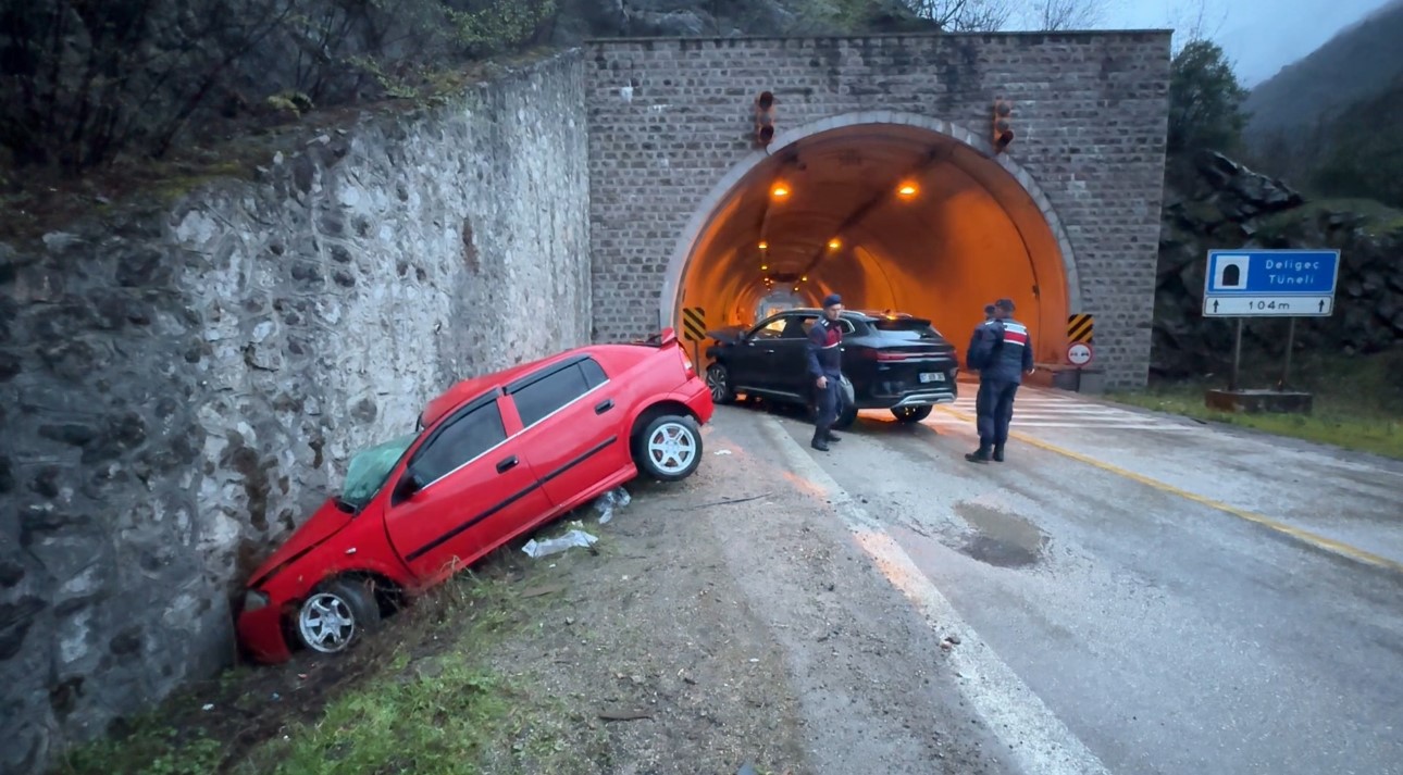 Karabük’te feci kaza: 1 ölü, 5 yaralı
