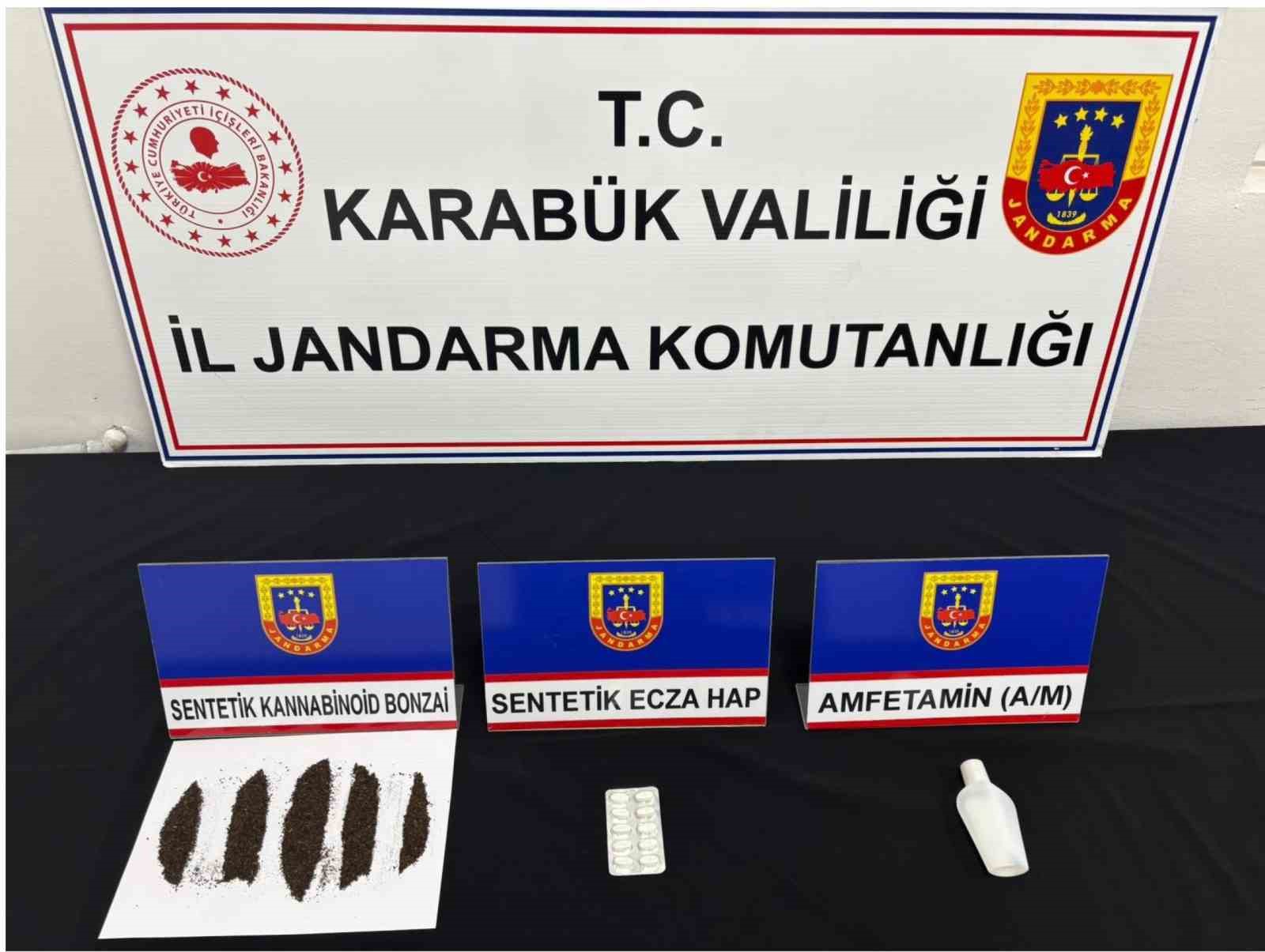 Karabük’te kaçakçılık ve uyuşturucu operasyonu: Jandarmadan iki ayrı darbe
