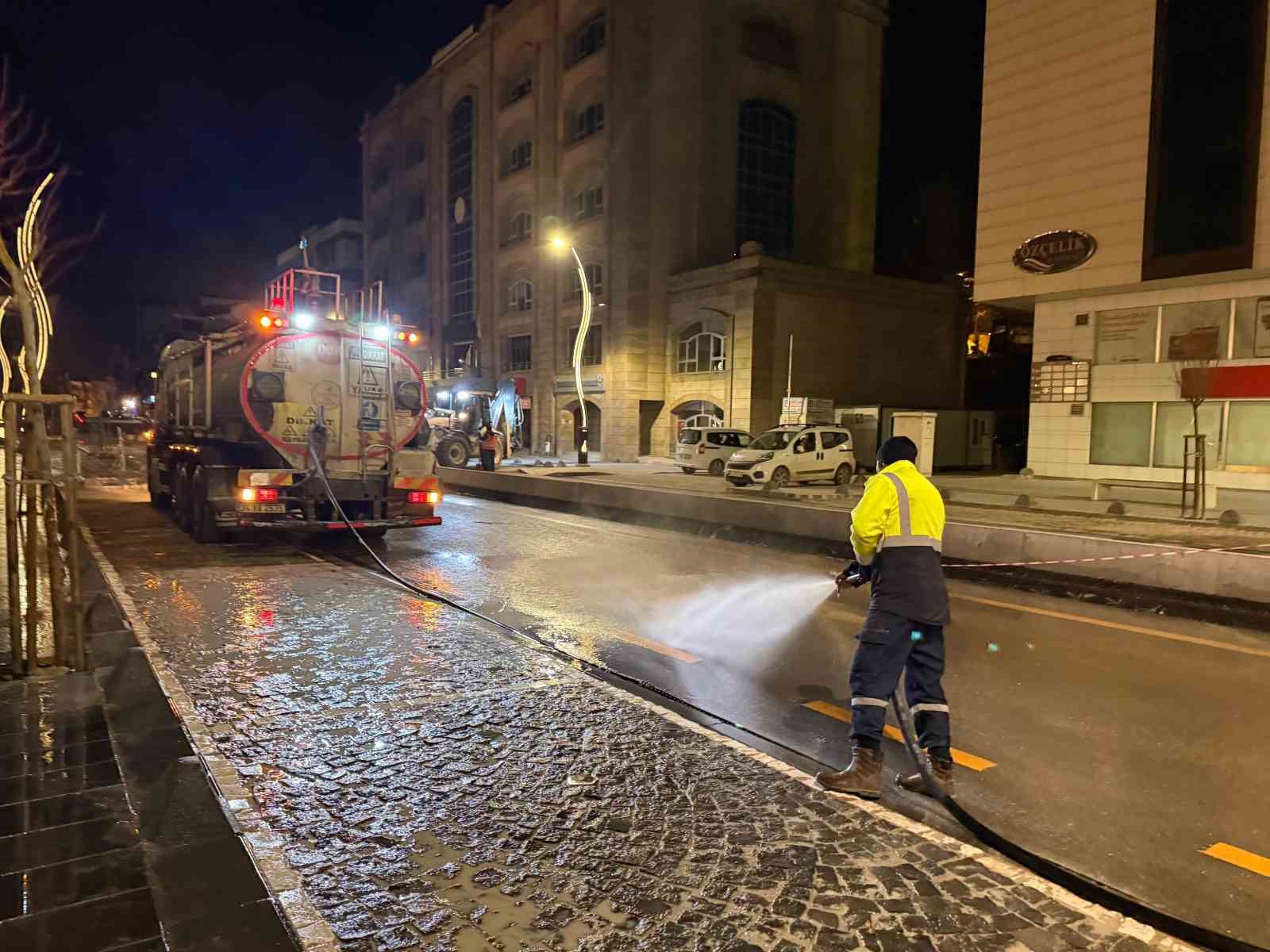 Karabük’te kapsamlı temizlik çalışmaları sürüyor
